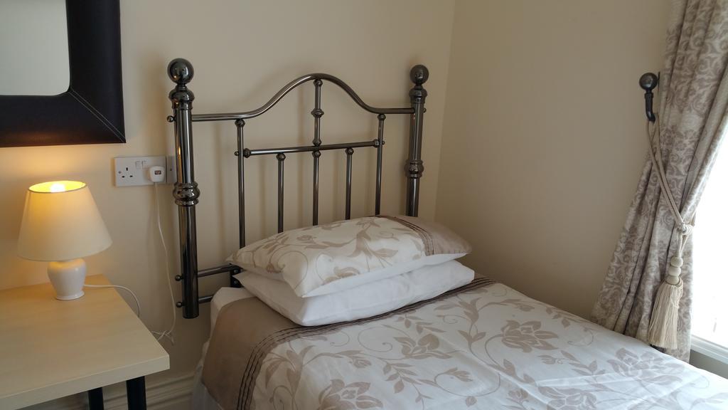 Kingswood Guest House Stockton-on-Tees Esterno foto