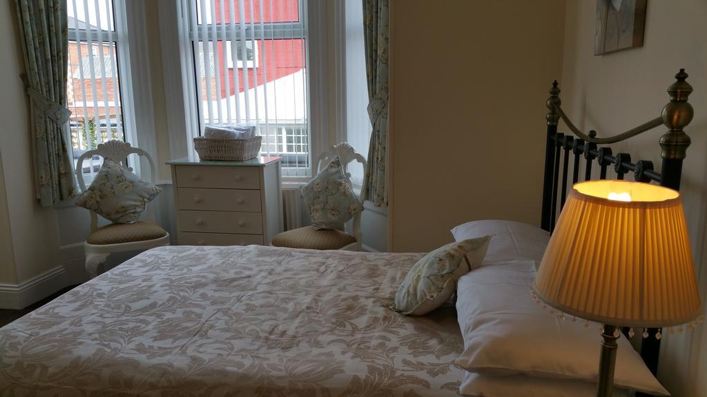 Kingswood Guest House Stockton-on-Tees Esterno foto