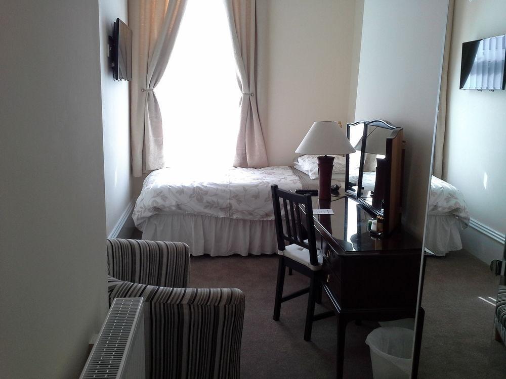 Kingswood Guest House Stockton-on-Tees Esterno foto